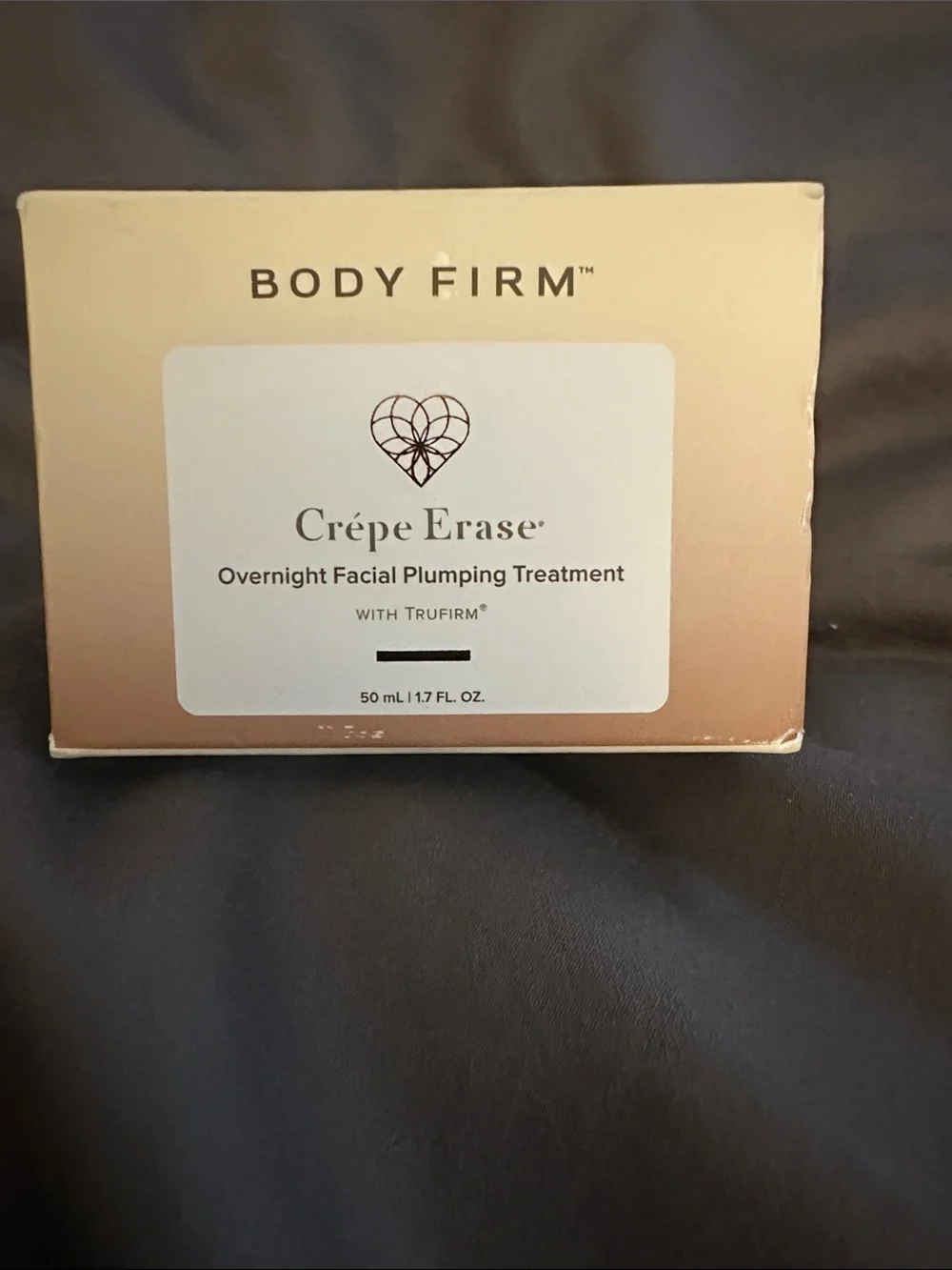 Body Firm Crêpe Erase Overnight Facial Plumping Treatment - Rose Gold & White